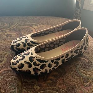 JellyPop Memory Foam Leopard Print Flats Sz 9M